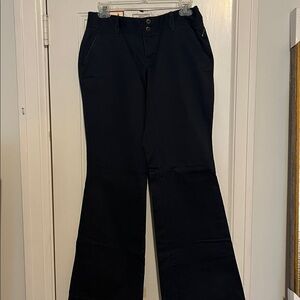 Never worn Old Navy Perfect Superflare Pants in Dark Navy